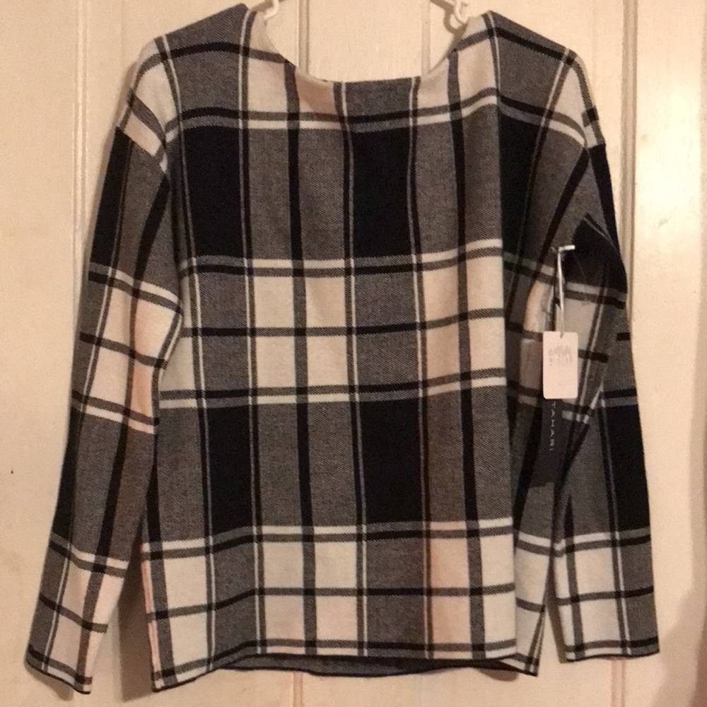 NWT Tahari warm winter wishes sweater